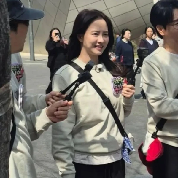 ソン・ジヒョへのファンの愛が詰まった人気写真