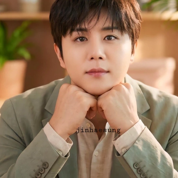 今日最も愛されたチン・ヘソンの姿