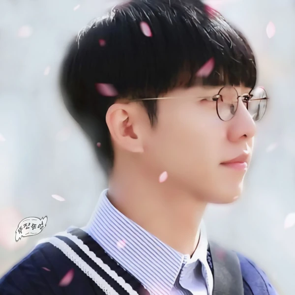 Popular photo full of fans’ love for Lee Seunggi