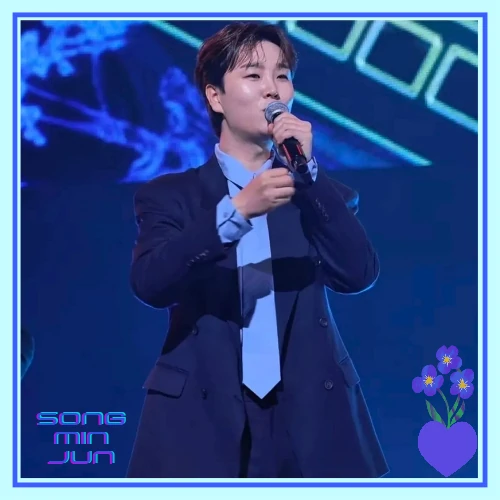 Popular photo full of fans’ love for Song Minjun