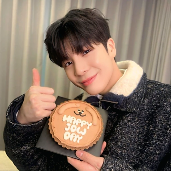 정동원 팬심 가득한 인기 사진