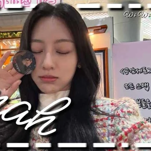 Popular photo full of fans’ love for Kang Minah