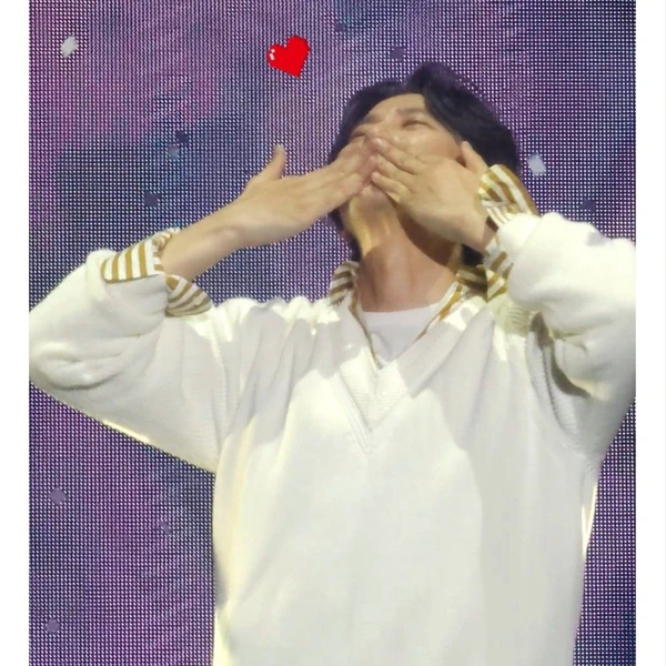 Popular photo full of fans’ love for Kim Namgil