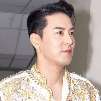 充滿粉絲愛的張民好人氣照片