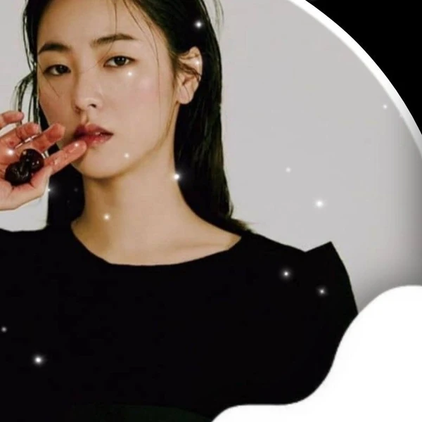 Popular photo full of fans’ love for Jeon Yeobeen