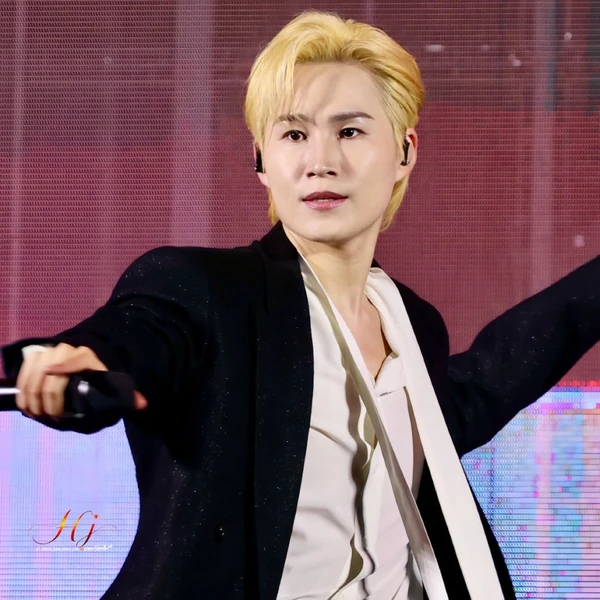 김희재 팬심 가득한 인기 사진