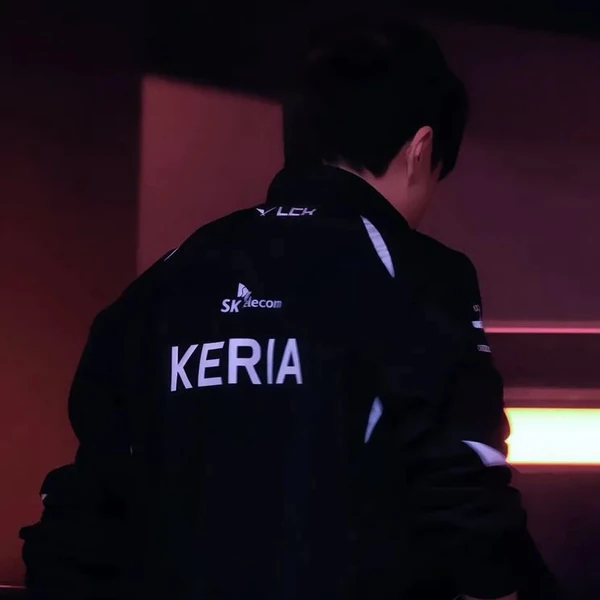 Foto profil populer Keria yang disukai penggemar