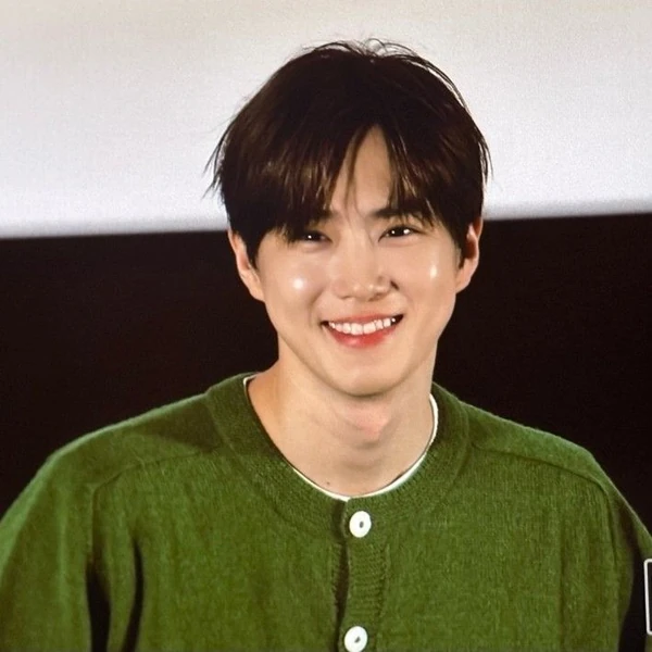 充滿粉絲愛的Suho人氣照片