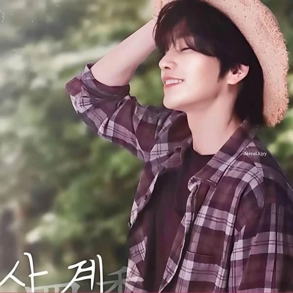 Popular photo full of fans’ love for Kim Jaeyoung