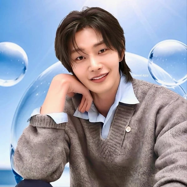 Popular photo full of fans’ love for Kim Jaeyoung