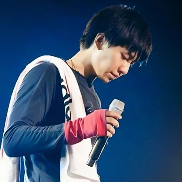 充滿粉絲愛的李昇基人氣照片