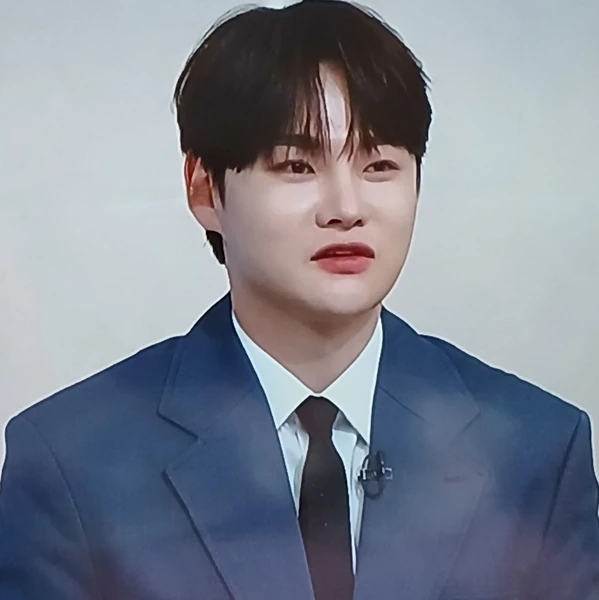 今天最受喜愛的朴瑞鎮模樣