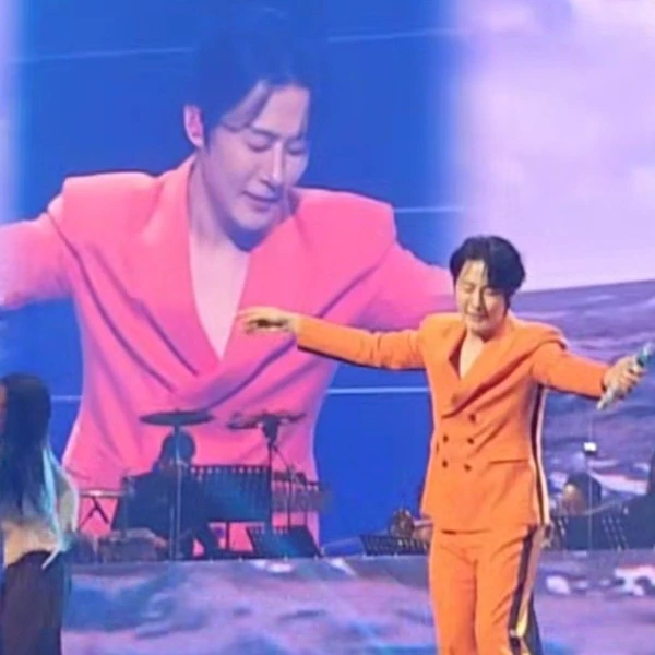 充滿粉絲愛的Kang Moonkyung人氣照片