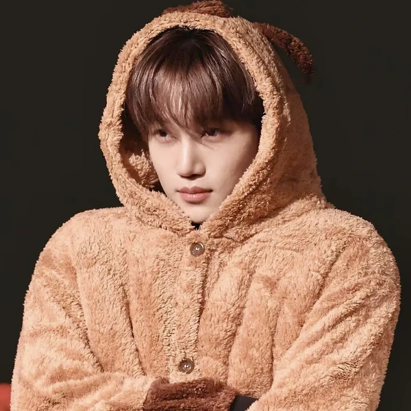 The most loved look of KAI today