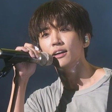 The most loved look of Lee Seungyoon today