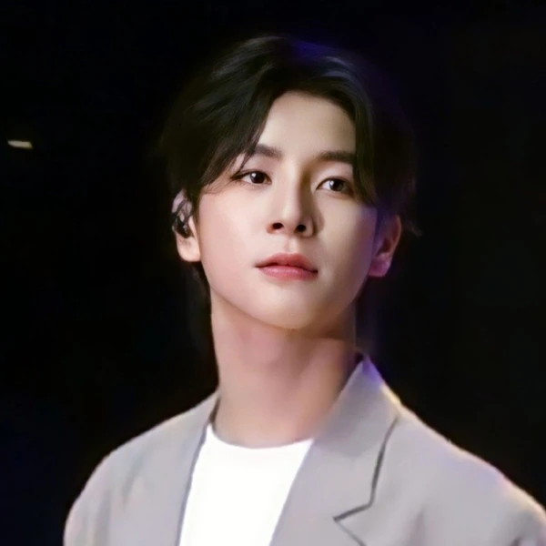 Penampilan Jeong Dongwon yang paling disukai hari ini