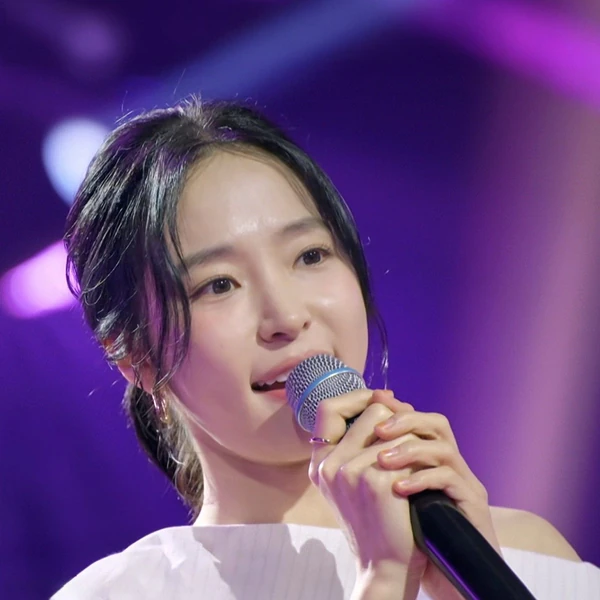 오늘 가장 사랑받은 홍자의 모습