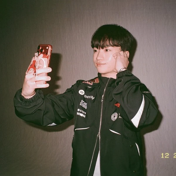 Top moment of Keria chosen by fans