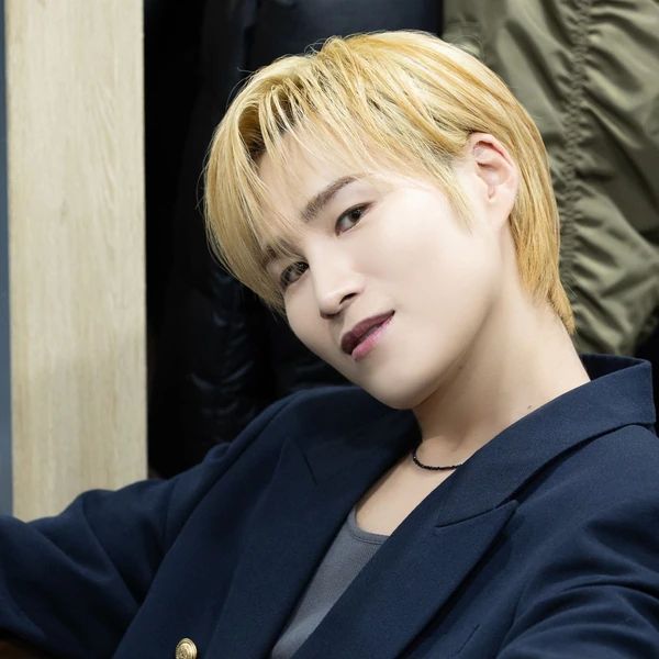 今天最受喜愛的金熙栽模樣