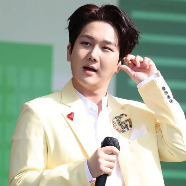 오늘 가장 사랑받은 김수찬의 모습