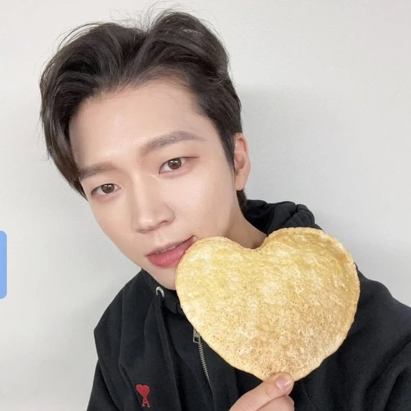 남우현 팬심 가득한 인기 사진