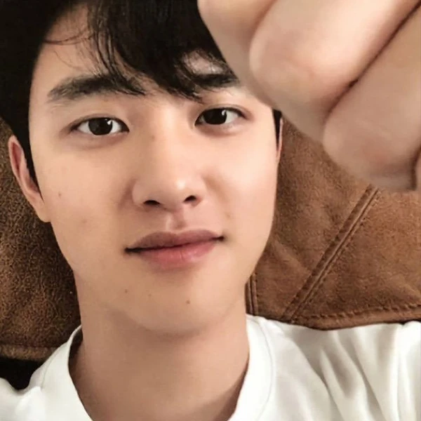 充滿粉絲愛的都暻秀 (D.O.)人氣照片