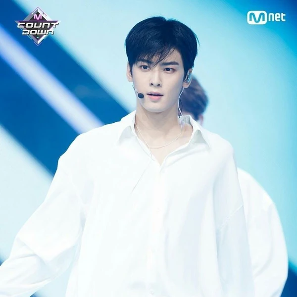 Top moment of Cha Eunwoo chosen by fans