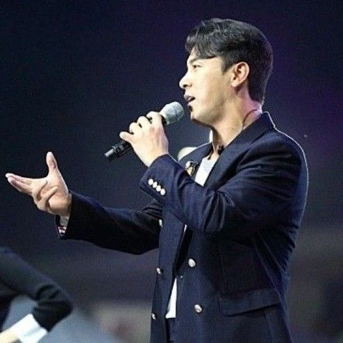 今天最受喜愛的張民好模樣