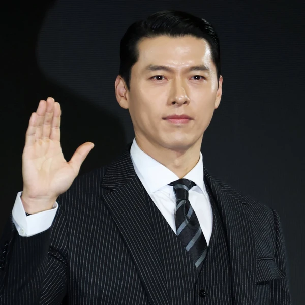 Penampilan Hyun Bin yang paling disukai hari ini