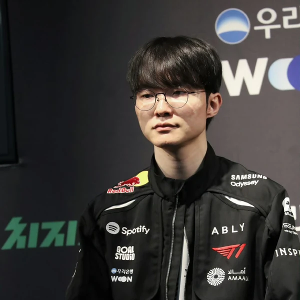 Popular profile photo of Faker loved by fans