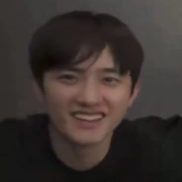 今天最受喜爱的都暻秀 (D.O.)模样