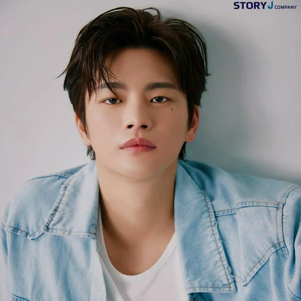 ソ・イングクへのファンの愛が詰まった人気写真