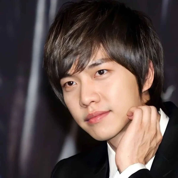 今日最も愛されたイ・スンギの姿