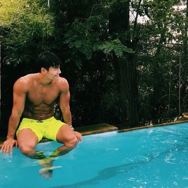 充滿粉絲愛的金鍾國人氣照片