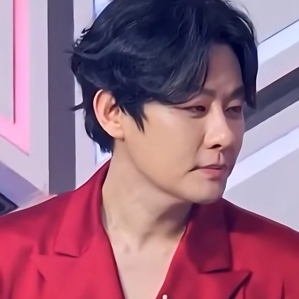 The most loved look of Kang Moonkyung today