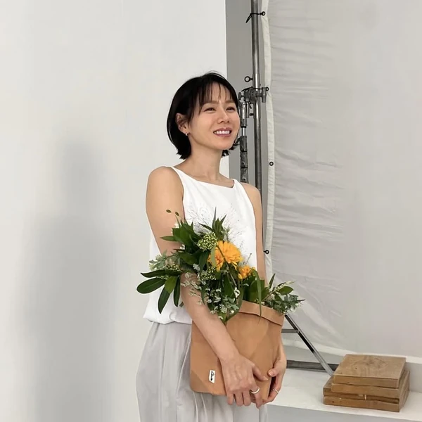 充满粉丝爱意的孙艺珍人气照片