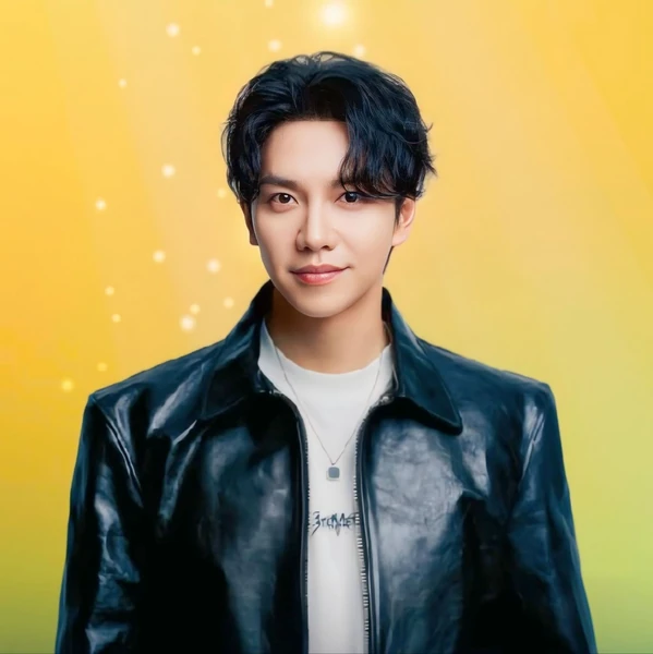 充滿粉絲愛的李昇基人氣照片