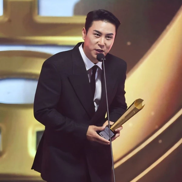 Momen terbaik Jang Minho pilihan penggemar