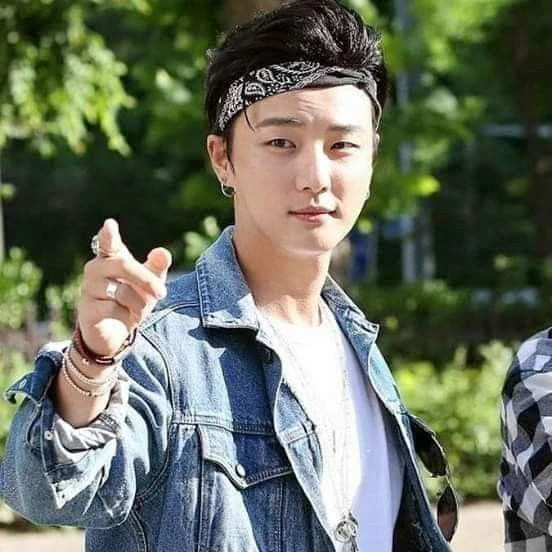 Top moment of Yoon Shiyoon chosen by fans