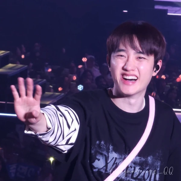 Penampilan Doh Kyungsoo (D.O.) yang paling disukai hari ini