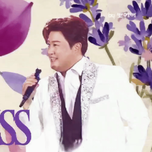 今天最受喜爱的金浩中模样