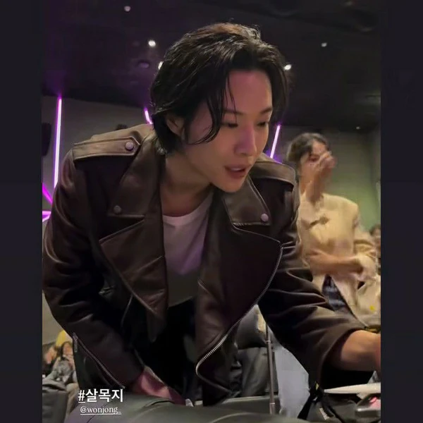 The most loved look of Lee Jongwon today