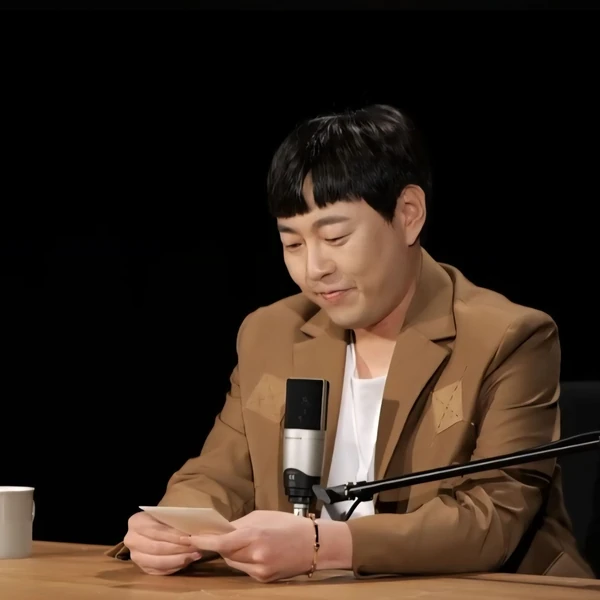 Popular photo full of fans’ love for Lee Jinho