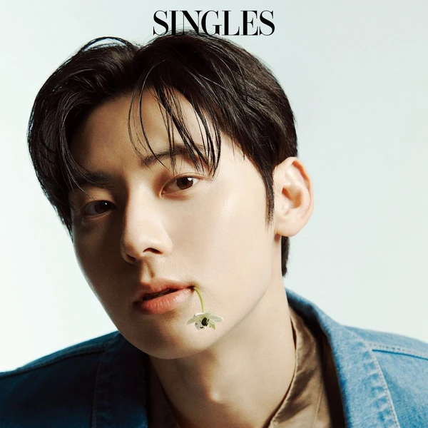 The most loved look of Hwang Minhyun today