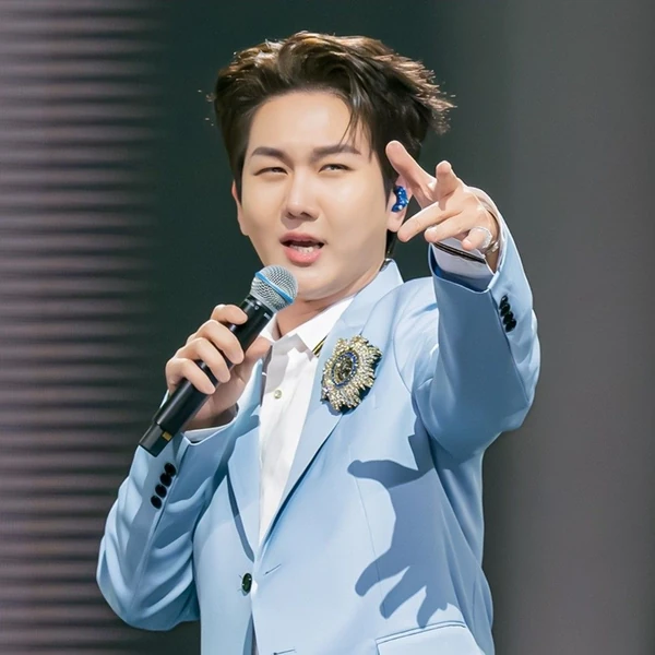 오늘 가장 사랑받은 김수찬의 모습