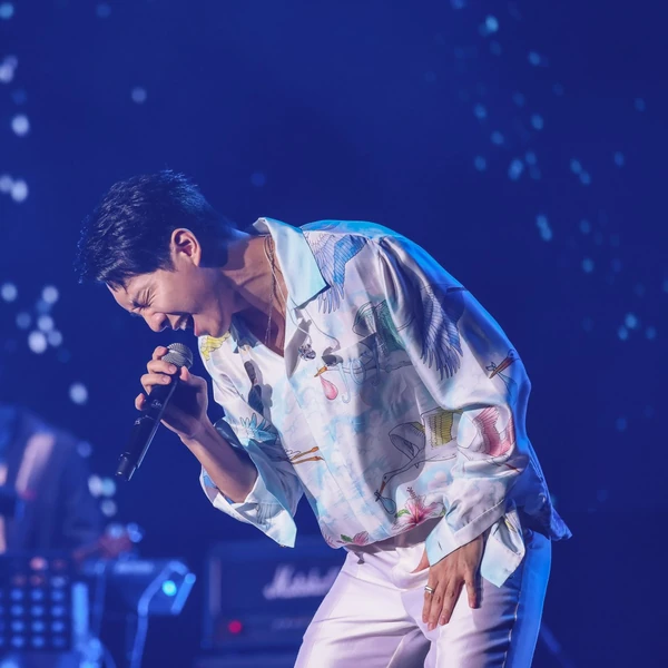 充满粉丝爱意的李升基人气照片