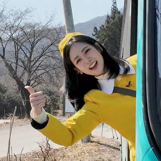 Popular photo full of fans’ love for Kang Hyeyeon