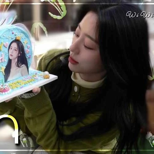 Popular photo full of fans’ love for Kang Minah