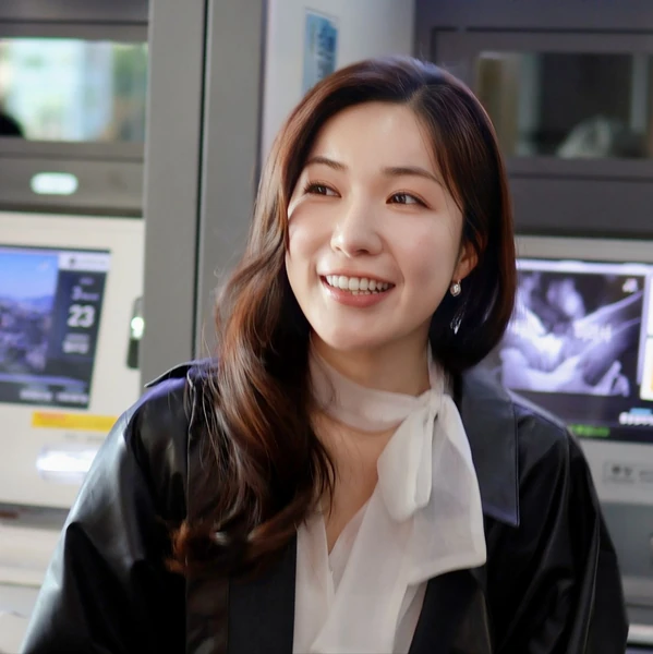 Popular photo full of fans’ love for Ryu Wonjung