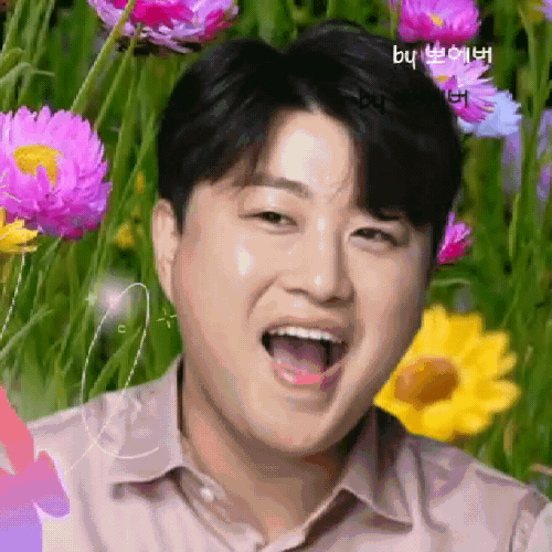 今天最受喜爱的金浩中模样